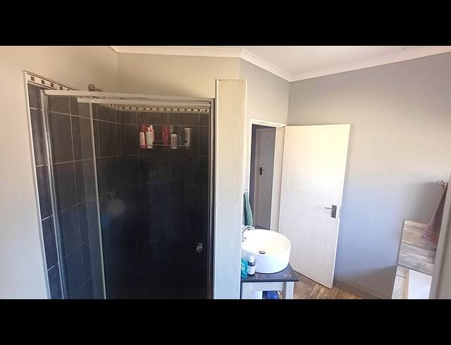 2 BEDROOM FREESTANDING FOR SALE IN LYTTELTON MANOR